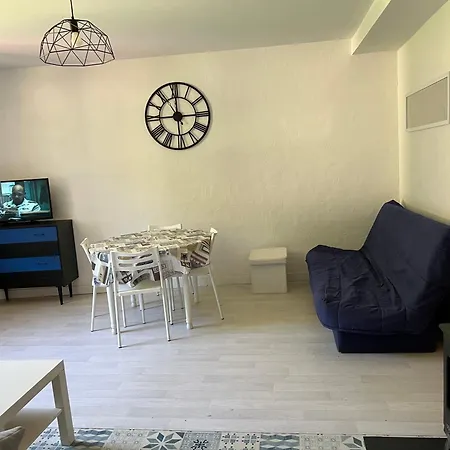 Apartment Savignac *